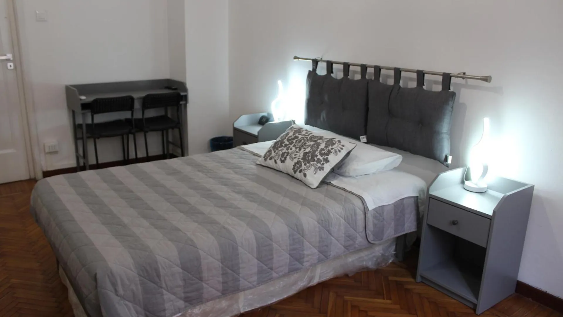 La Lanterna Di Angelo Rent Rooms And Apartments Free Parking On The Street Front Gênes Italie
